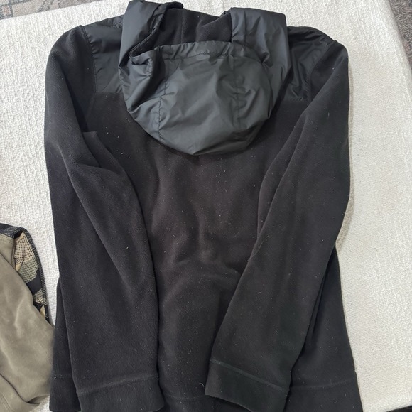 Nike Lot 3 Hoodies Zip Up Boys XL Red Black Green School Athletic Sports - Picture 7 of 15